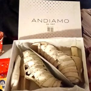 Shoes size 8m ANDIAMO color natural